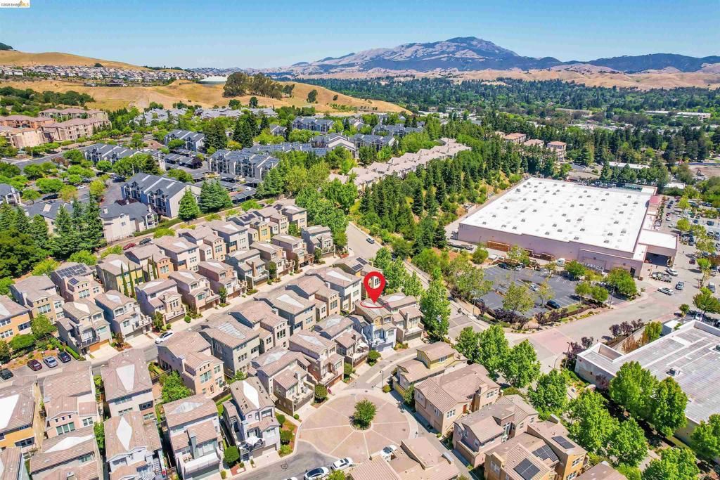 Image 63 of property listing at 449 Constantine Ct, San Ramon, CA 94583