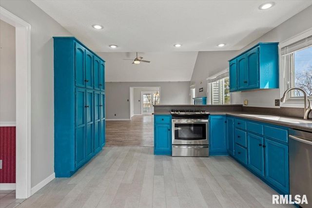 3506 ABERDEEN Court, Springfield, IL 62704