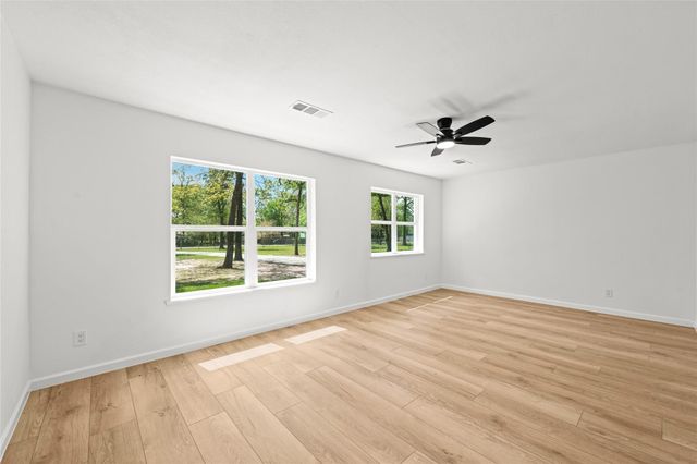 12335 Twin Pines, Conroe, TX 77303