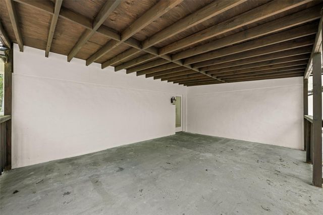 12335 Twin Pines, Conroe, TX 77303