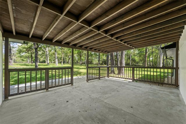 12335 Twin Pines, Conroe, TX 77303