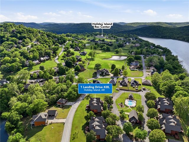 1 Landing Drive 28, Holiday Island, AR 72631
