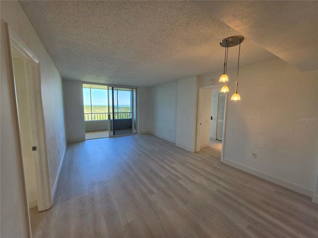 2333 FEATHER SOUND DRIVE A607, Clearwater, FL 33762