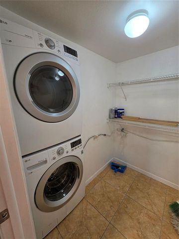2333 FEATHER SOUND DRIVE A607, Clearwater, FL 33762