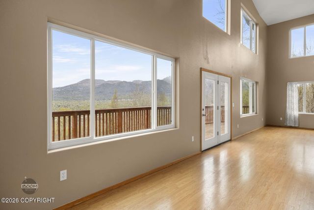 18699 Stonehill Drive, Eagle River, AK 99577