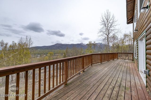 18699 Stonehill Drive, Eagle River, AK 99577