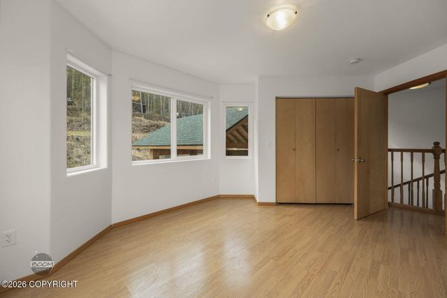 18699 Stonehill Drive, Eagle River, AK 99577