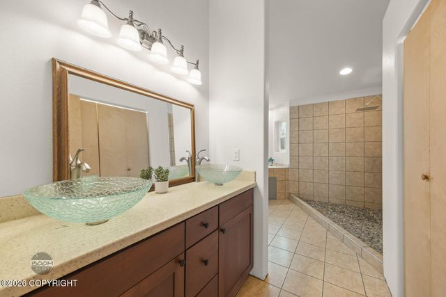 18699 Stonehill Drive, Eagle River, AK 99577