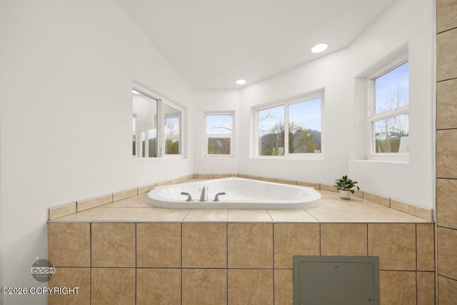 18699 Stonehill Drive, Eagle River, AK 99577