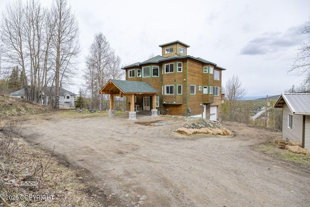 18699 Stonehill Drive, Eagle River, AK 99577