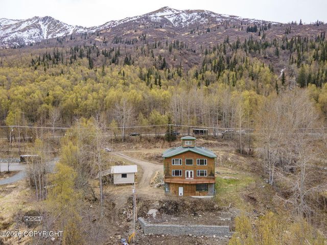 18699 Stonehill Drive, Eagle River, AK 99577