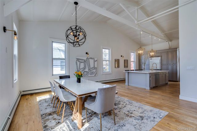93 Central Avenue, Sea Cliff, NY 11579