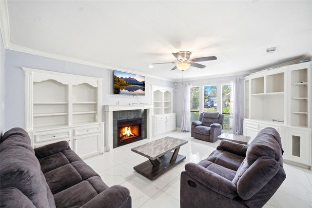 8226 Misty Ridge Lane, Houston, TX 77071