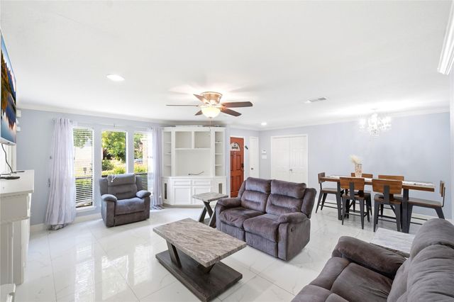 8226 Misty Ridge Lane, Houston, TX 77071