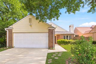 8226 Misty Ridge Lane, Houston, TX 77071