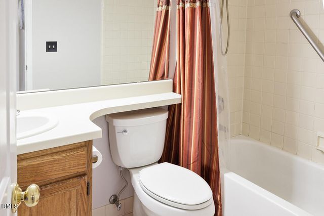 412 Oak Hollow Court, Raleigh, NC 27613