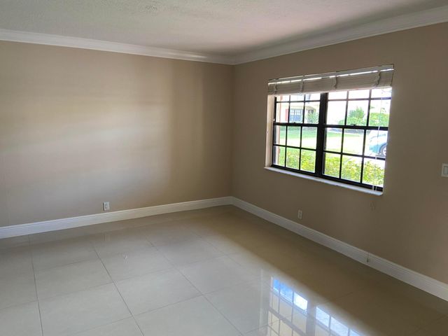 4477 Oak Terrace Drive, Greenacres, FL 33463