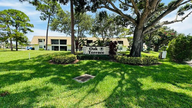 4477 Oak Terrace Drive, Greenacres, FL 33463
