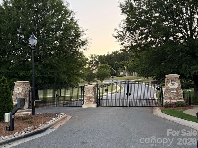 726 Lingfield Lane, Waxhaw, NC 28173