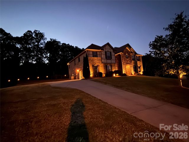 726 Lingfield Lane, Waxhaw, NC 28173