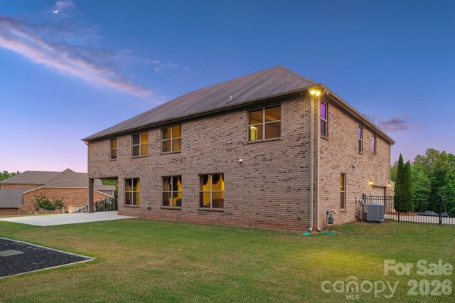 726 Lingfield Lane, Waxhaw, NC 28173