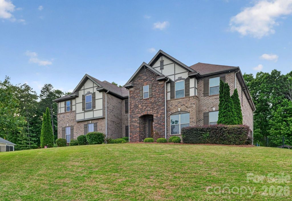 726 Lingfield Lane, Waxhaw, NC 28173