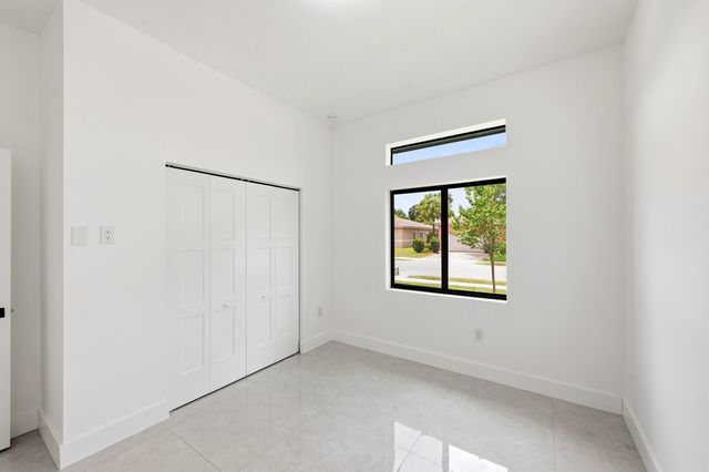4530 NW 36th Court, Fort Lauderdale, FL 33319