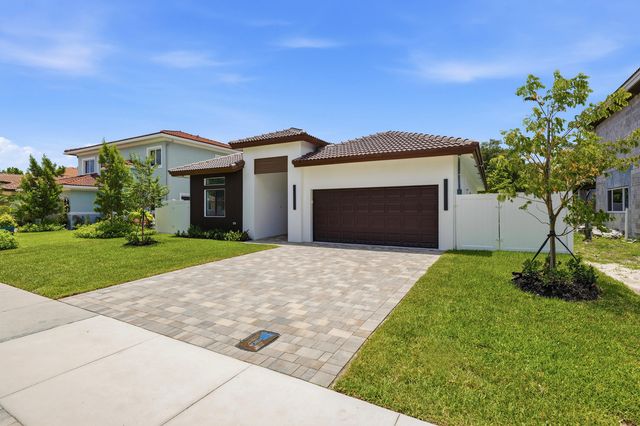 4530 NW 36th Court, Fort Lauderdale, FL 33319