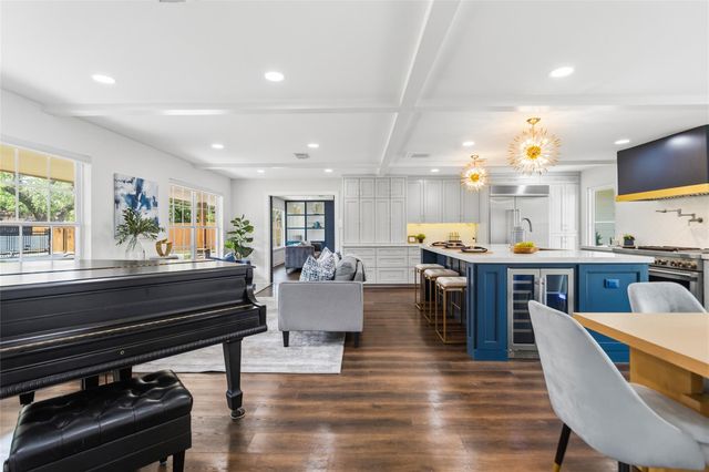 1914 Peppermill Road, Houston, TX 77080