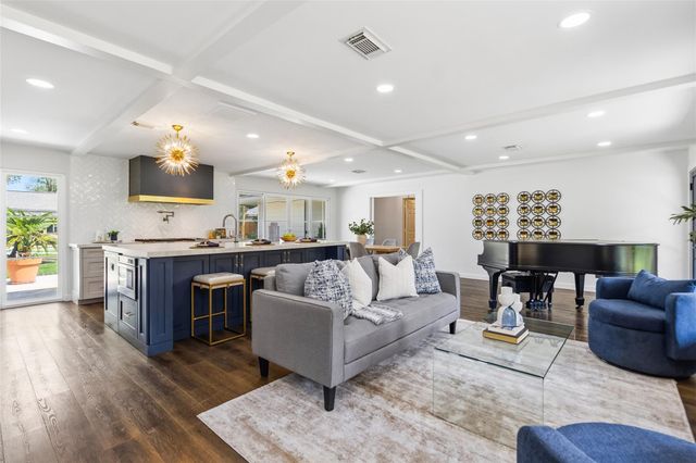 1914 Peppermill Road, Houston, TX 77080