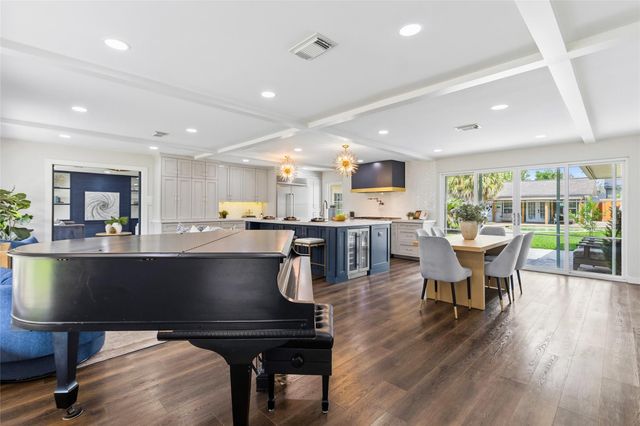 1914 Peppermill Road, Houston, TX 77080