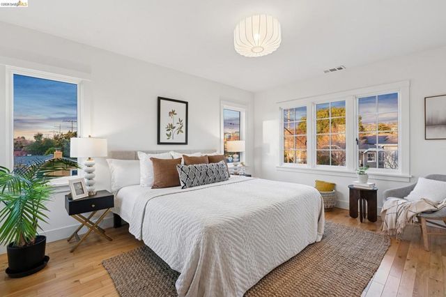 1400 1400 Santa Fe Ave, Berkeley, CA 94702