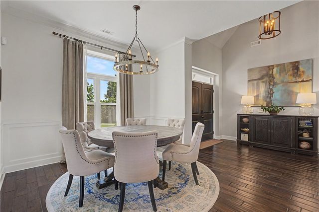 8424 Preston Trail, Bentonville, AR 72712