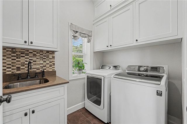 8424 Preston Trail, Bentonville, AR 72712