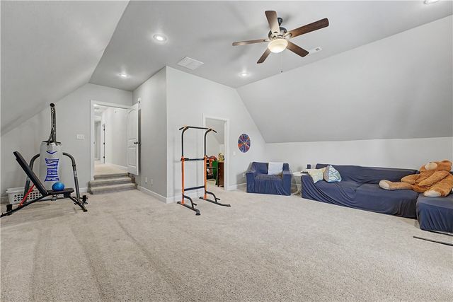 8424 Preston Trail, Bentonville, AR 72712