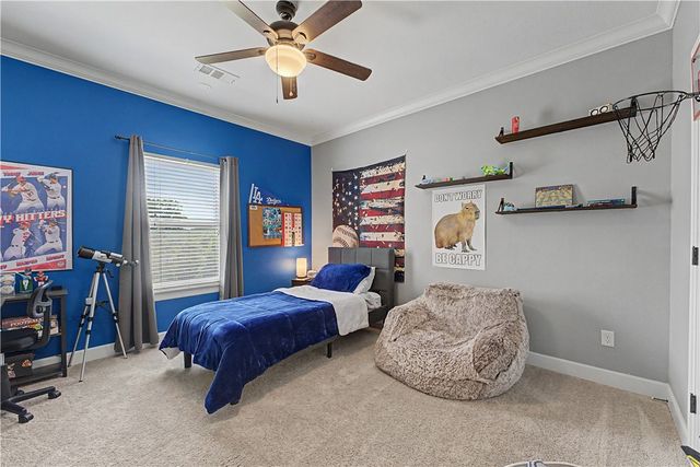 8424 Preston Trail, Bentonville, AR 72712