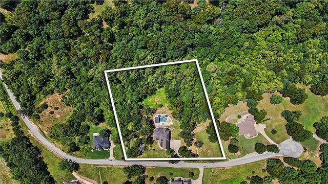 8424 Preston Trail, Bentonville, AR 72712