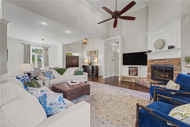 8424 Preston Trail, Bentonville, AR 72712