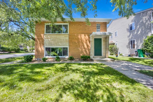 27W180 Cooley Avenue, Winfield, IL 60190