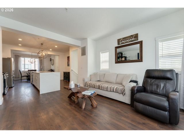 15385 Sw MALLARD Dr 101, Beaverton, OR 97007