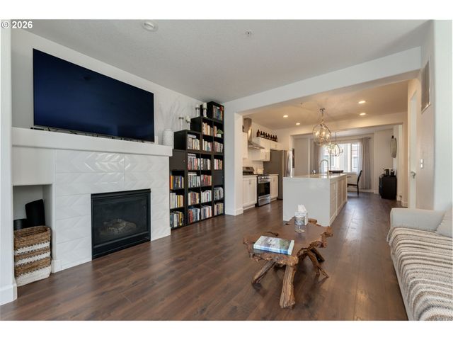 15385 Sw MALLARD Dr 101, Beaverton, OR 97007