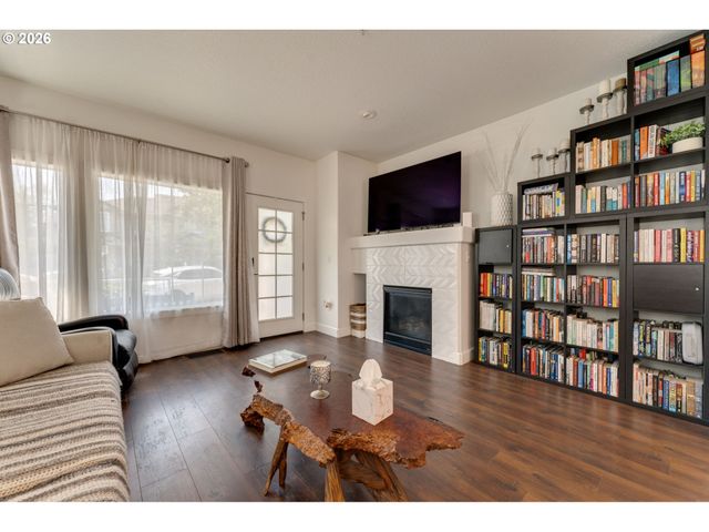 15385 Sw MALLARD Dr 101, Beaverton, OR 97007