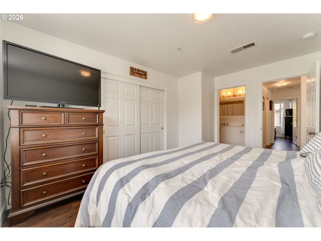 15385 Sw MALLARD Dr 101, Beaverton, OR 97007