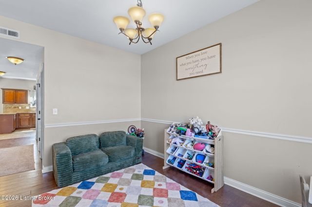 144 Shirley Blvd, Vine Grove, KY 40175