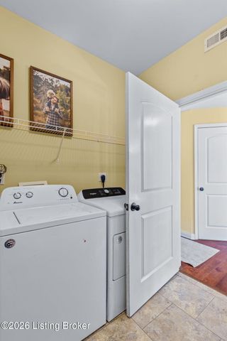 144 Shirley Blvd, Vine Grove, KY 40175