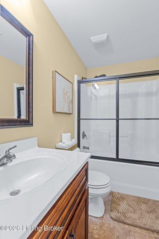 144 Shirley Blvd, Vine Grove, KY 40175