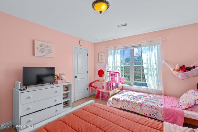 144 Shirley Blvd, Vine Grove, KY 40175