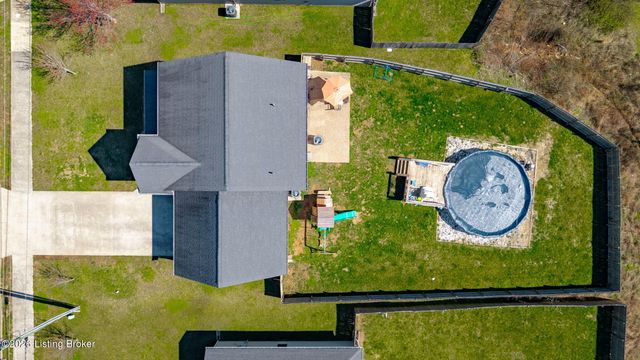 144 Shirley Blvd, Vine Grove, KY 40175