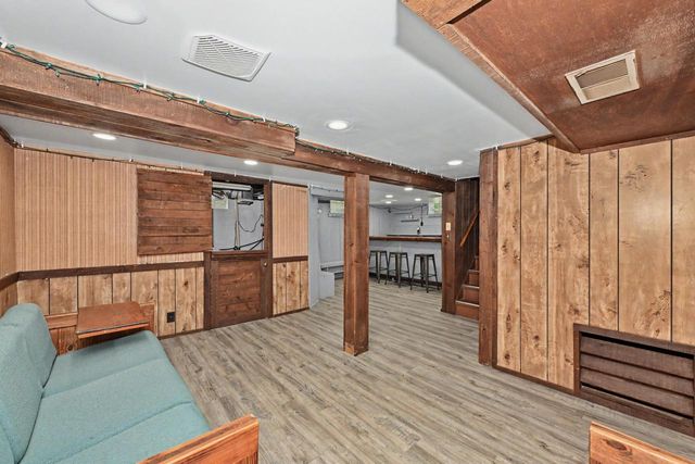 10126 S Judith PLACE, Oak Creek, WI 53154