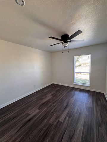7512 Independence Drive, The Colony, TX 75056